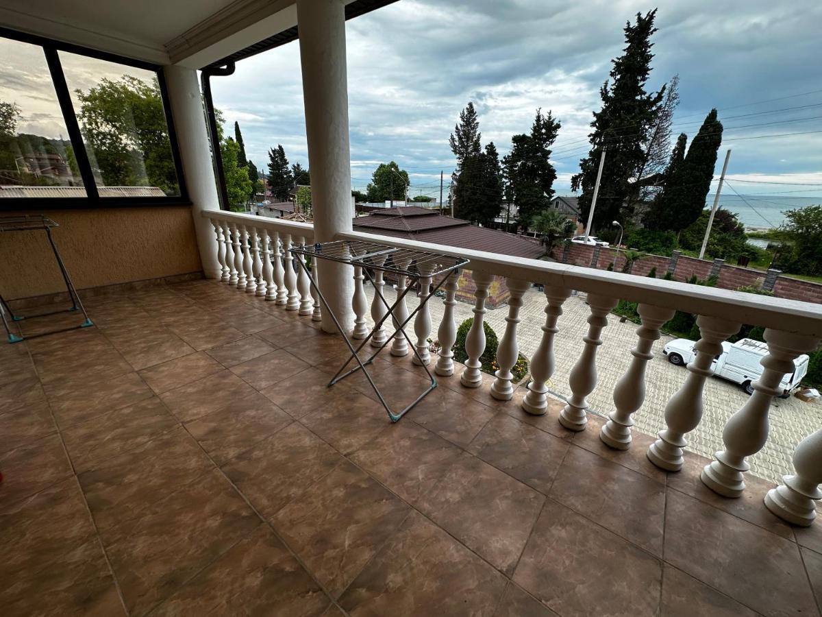 Anastasia Gudauta Exterior foto
